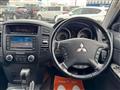 2011 Mitsubishi Pajero