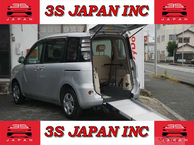 2010 Toyota Sienta