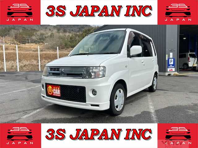 2009 Mitsubishi Toppo