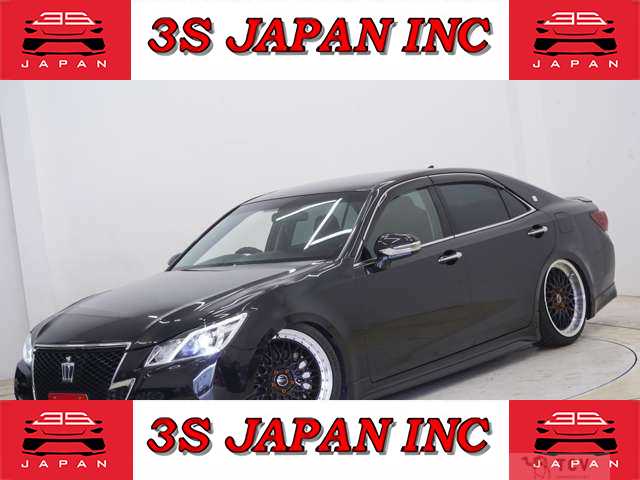 2013 Toyota Crown Athlete Series