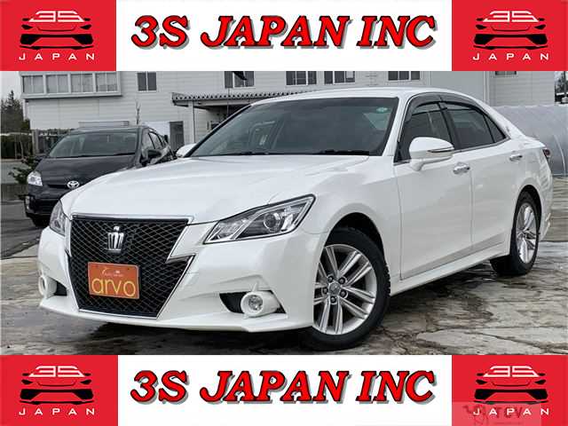 2013 Toyota Crown