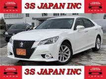 2013 Toyota Crown