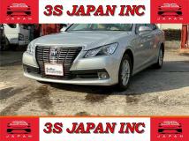 2014 Toyota Crown Royal Series