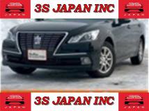 2013 Toyota Crown