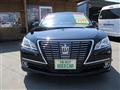 2013 Toyota Crown Royal Series