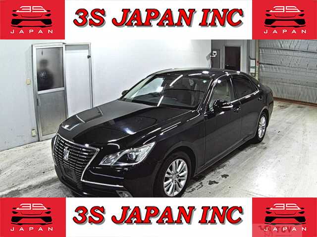 2013 Toyota Crown