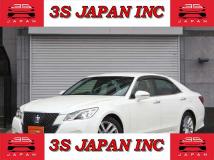 2013 Toyota Crown Athlete Series