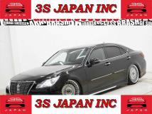 2013 Toyota Crown Royal Series