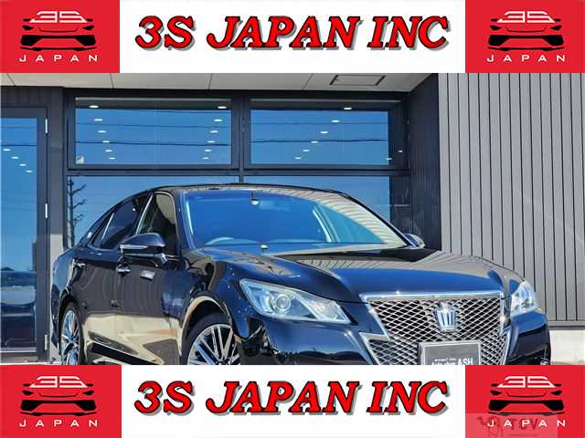 2013 Toyota Crown