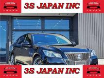 2013 Toyota Crown