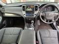 2014 Toyota Crown
