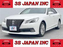 2014 Toyota Crown