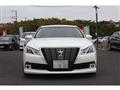 2013 Toyota Crown Royal Series