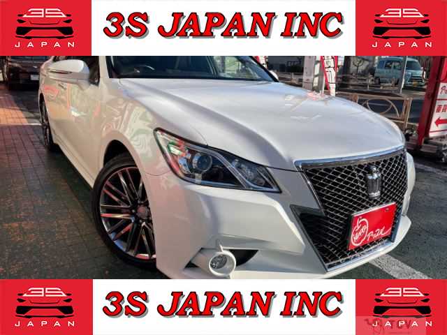 2013 Toyota Crown