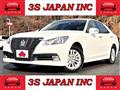 2013 Toyota Crown
