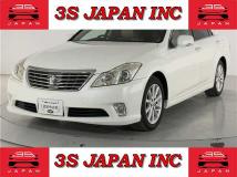2011 Toyota Crown