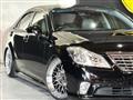 2012 Toyota Crown Royal Series
