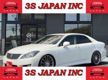 2010 Toyota Crown