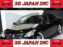 2010 Toyota Crown Athlete Series