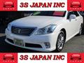 2012 Toyota Crown Royal Series