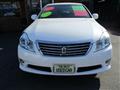 2012 Toyota Crown Royal Series