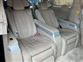 2010 Toyota Alphard