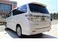 2014 Toyota Vellfire