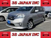 2011 Nissan Serena