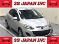 2012 Mazda Demio