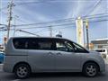 2011 Nissan Serena