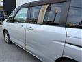 2011 Nissan Serena