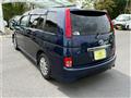 2006 Toyota Isis