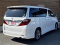 2013 Toyota Alphard