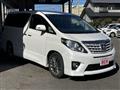 2013 Toyota Alphard