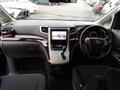 2013 Toyota Alphard