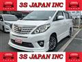 2013 Toyota Alphard