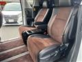 2013 Toyota Alphard