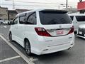 2013 Toyota Alphard