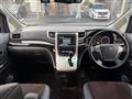 2012 Toyota Alphard