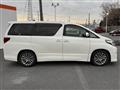 2012 Toyota Alphard