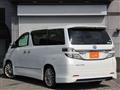 2014 Toyota Vellfire