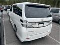 2013 Toyota Vellfire