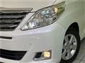 2013 Toyota Alphard