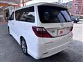 2014 Toyota Alphard