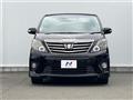 2013 Toyota Alphard