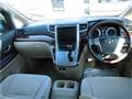 2010 Toyota Alphard