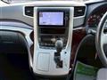 2013 Toyota Alphard