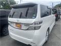 2013 Toyota Vellfire