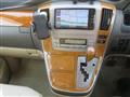 2005 Toyota Alphard