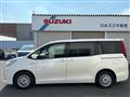 2014 Toyota Noah